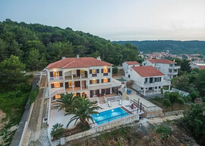 Apartamento Iz Veli Iž