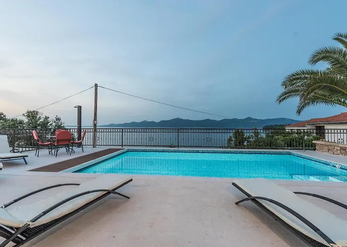 Апартаменты Iz *