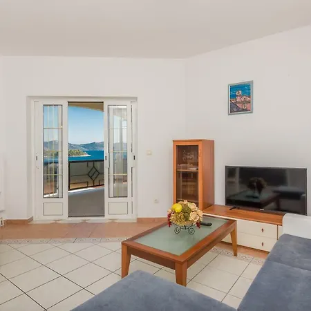 Iz Apartment
